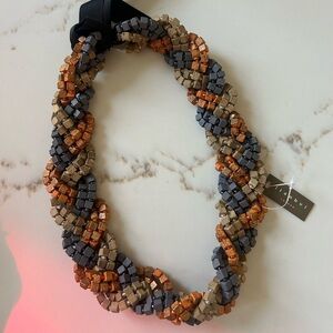 Jianhui London wooden beaded necklace NWT